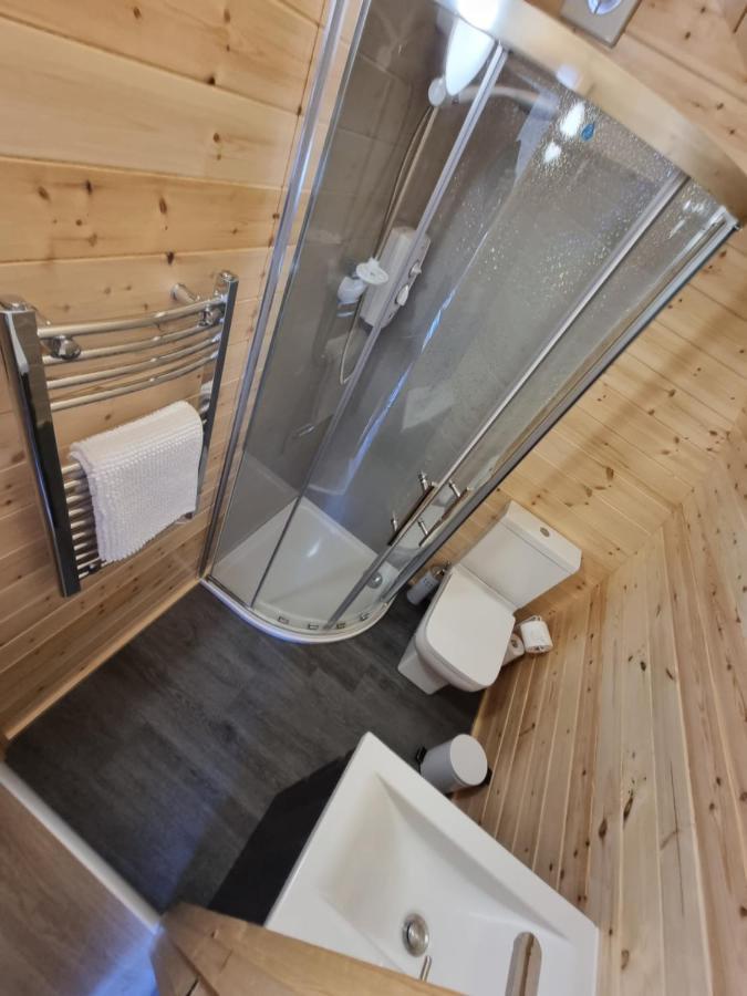 Caledonian Pod. In Caol, Fort William Exteriör bild