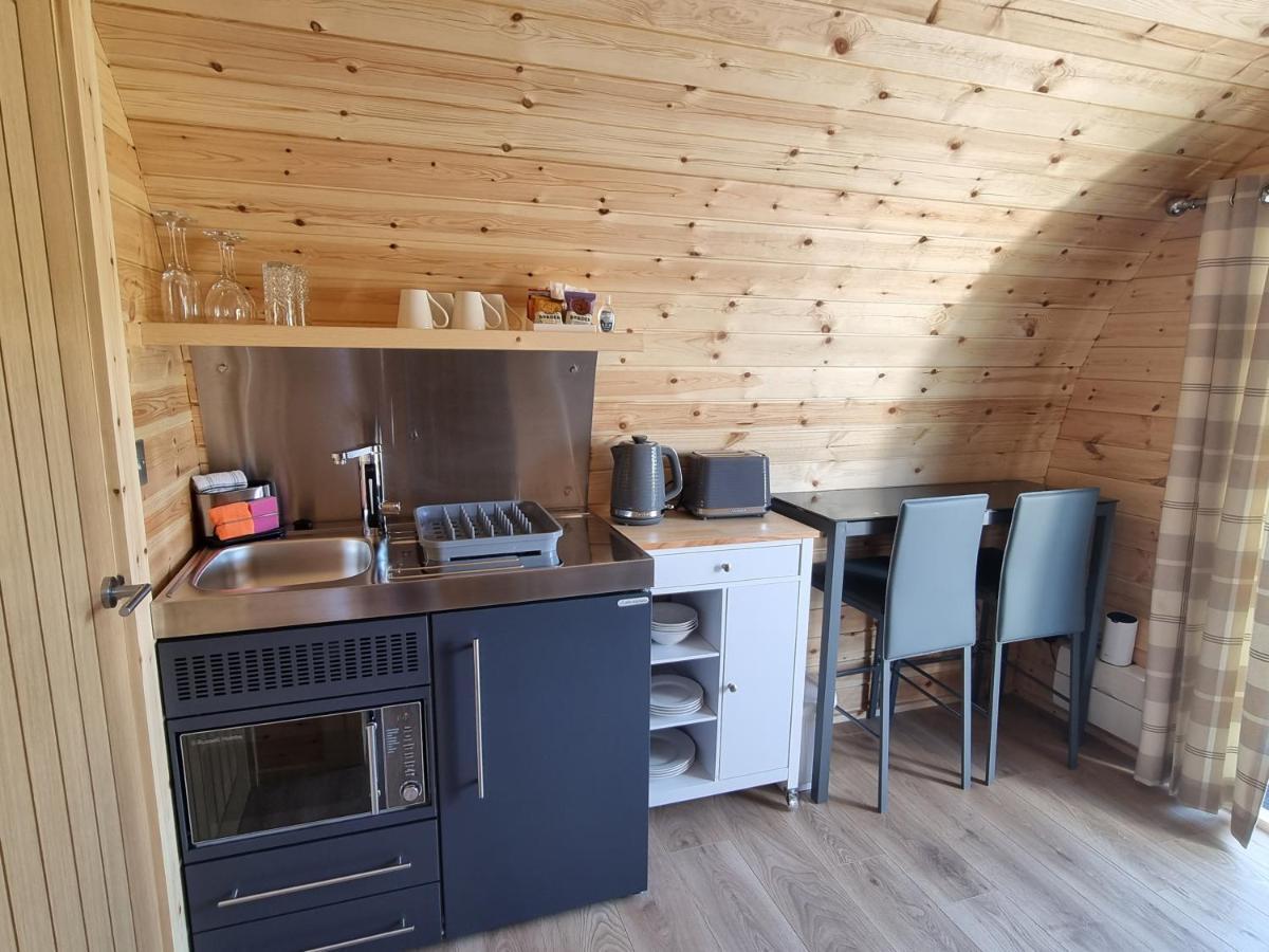 Caledonian Pod. In Caol, Fort William Exteriör bild